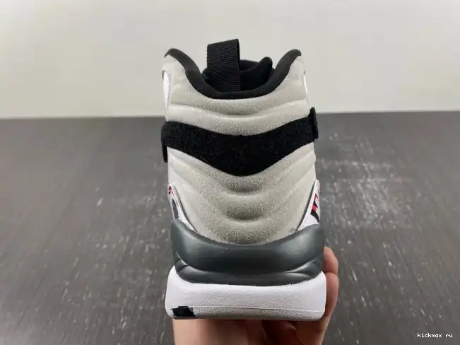 Rep Jordan Bunny (2013) 305381-103 Air Bugs 8 Retro 0620
